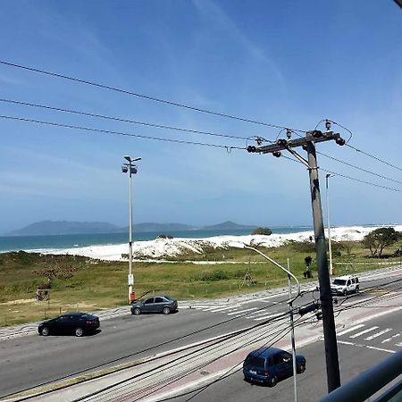 Apartamento Praia Do Forte, Cabo Frio, Frente Mar Bagian luar foto